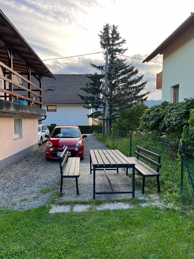 Apartments Malivojevic Zirovnica Buitenkant foto